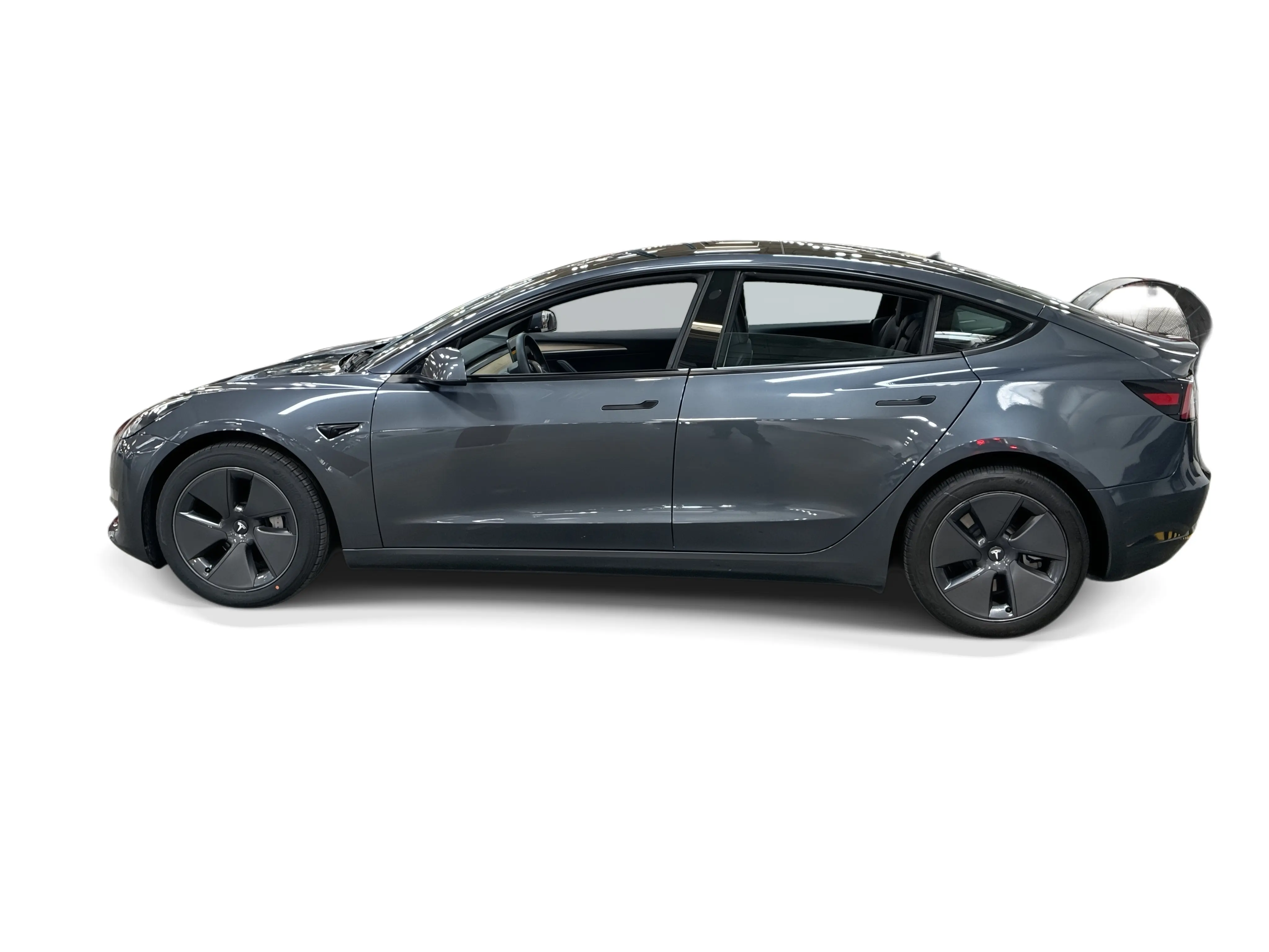 2023 Tesla Model 3 Base photo 3