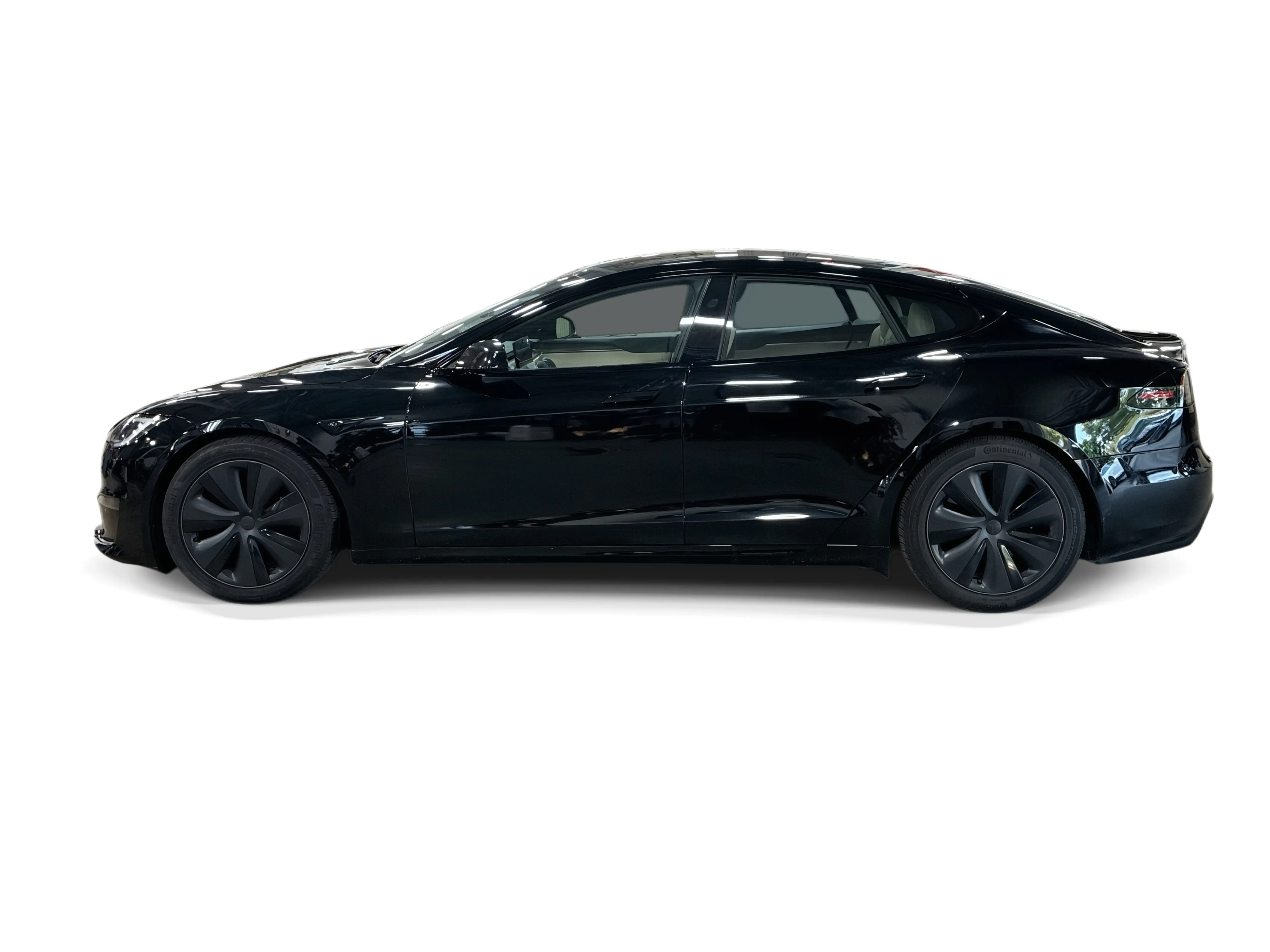 2023 Tesla Model S undefined photo 3