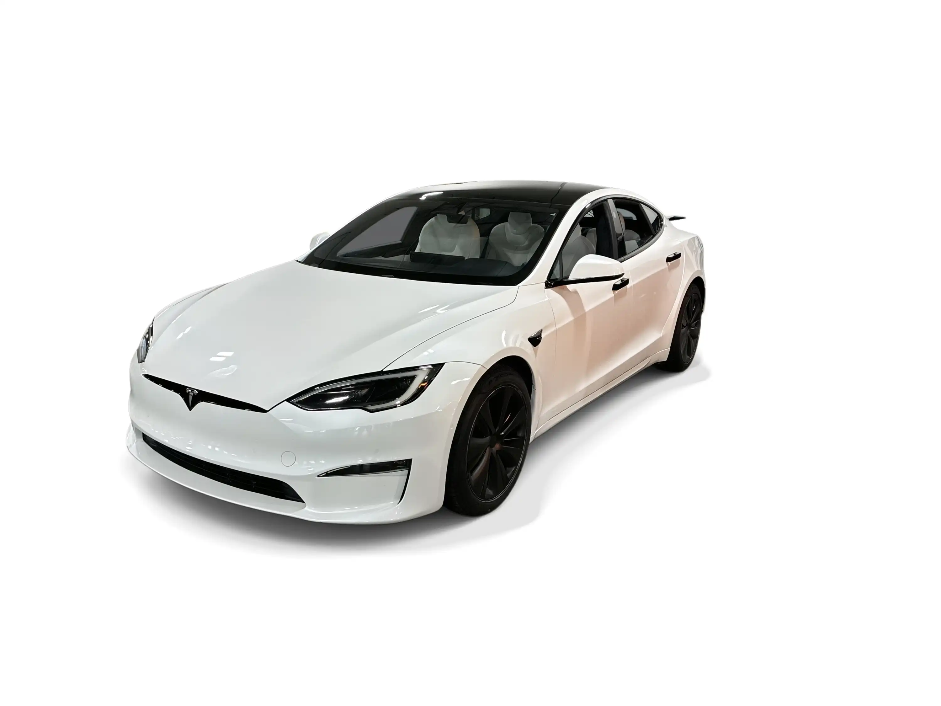 2022 Tesla Model S Plaid's photo