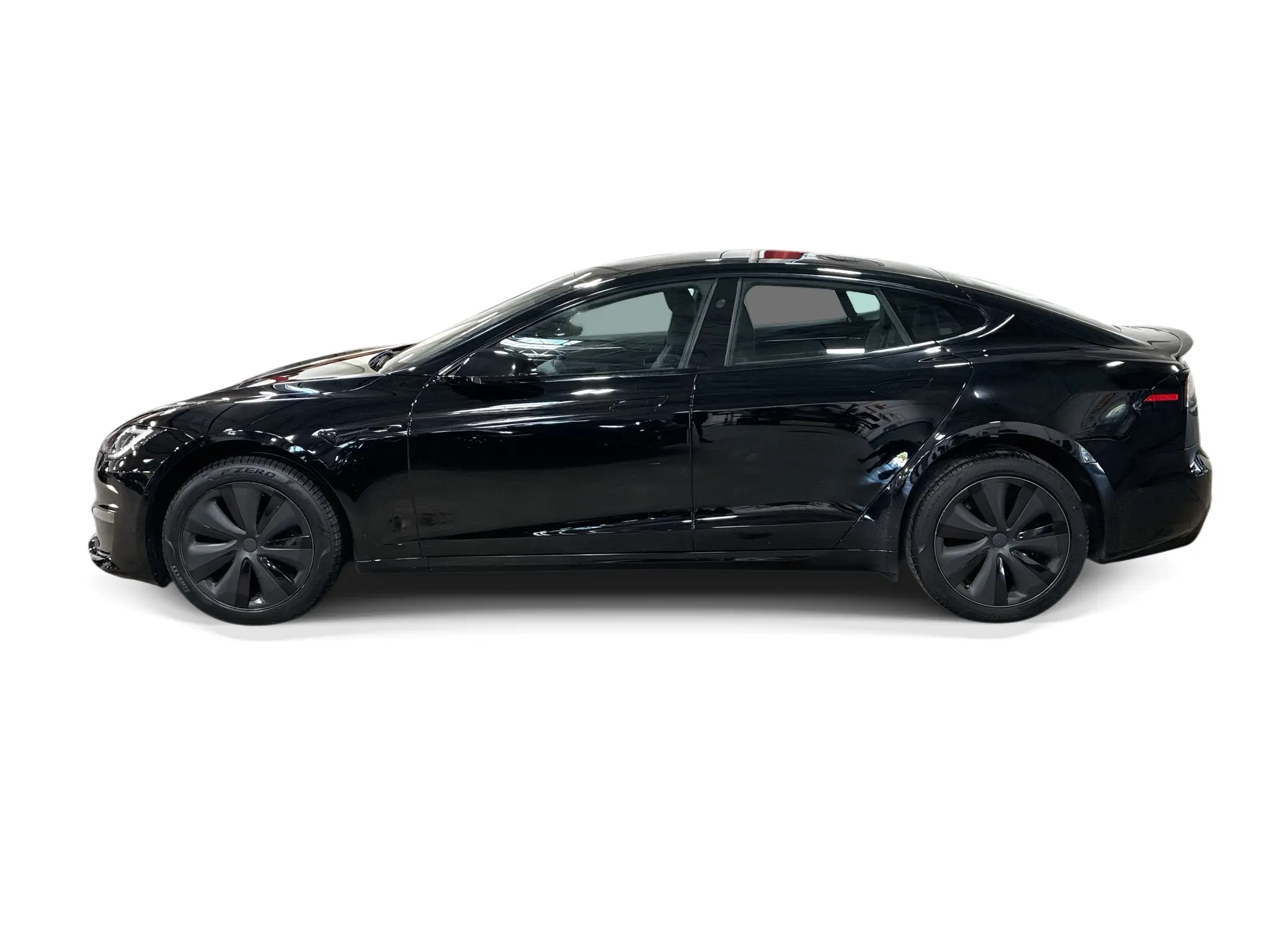 2022 Tesla Model S Plaid photo 3