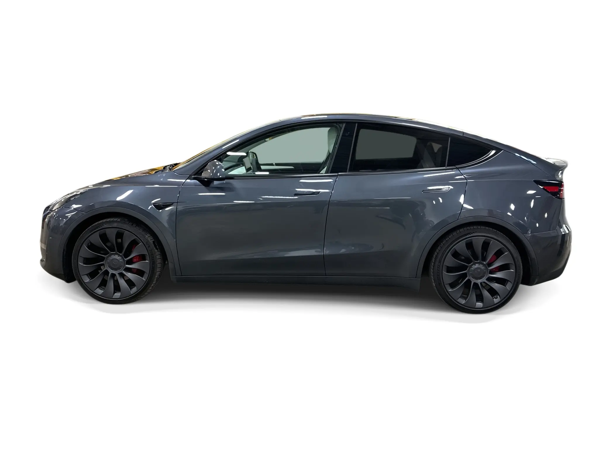 2022 Tesla Model Y Performance Dual Motor AWD photo 3