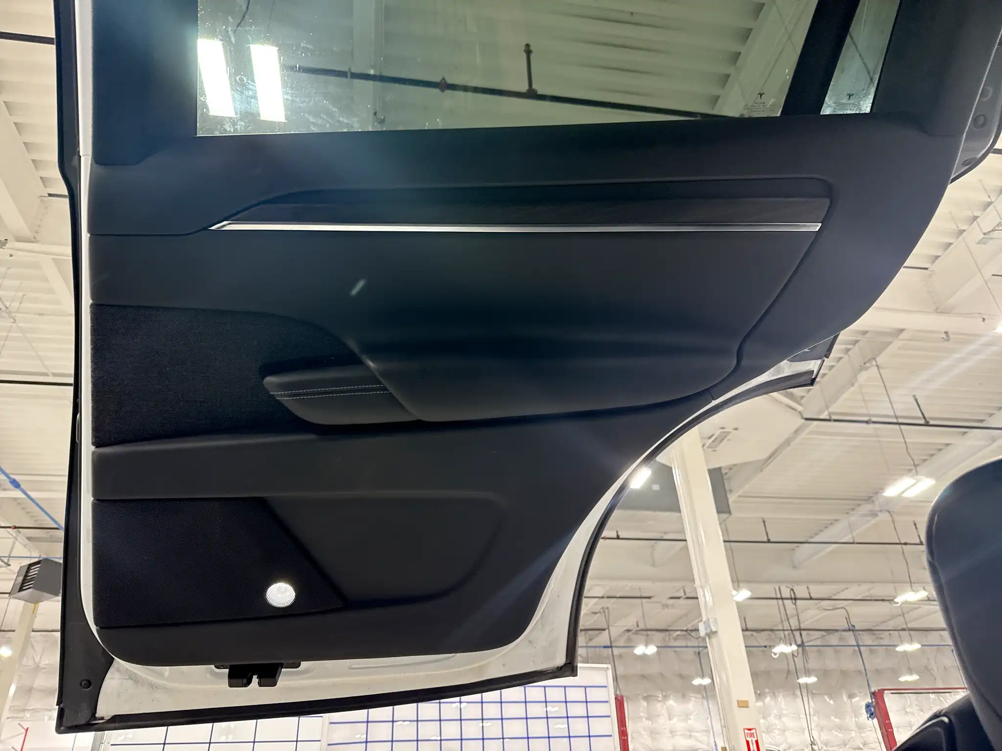 2023 Tesla Model X Long Range's photo