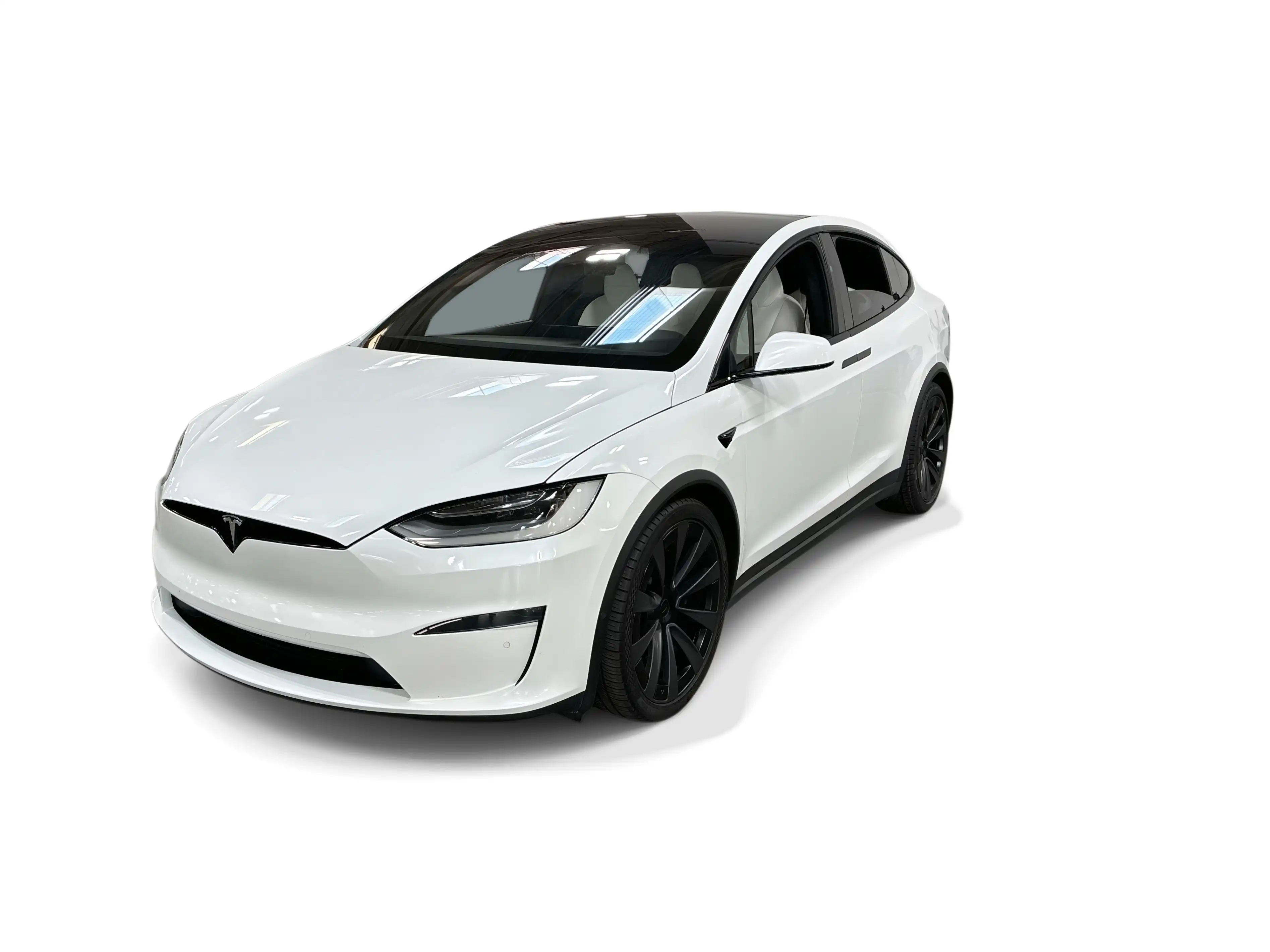 2022 Tesla Model X Long Range's photo