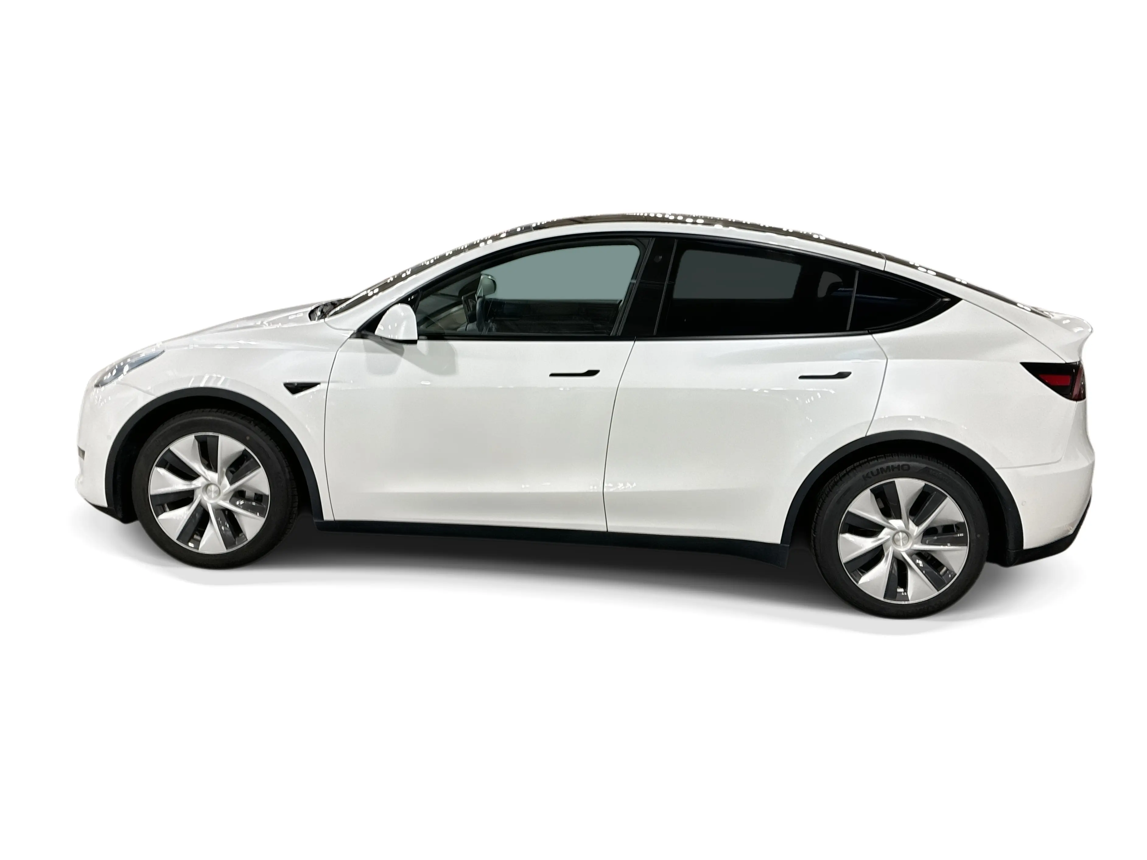2021 Tesla Model Y Standard Range photo 3