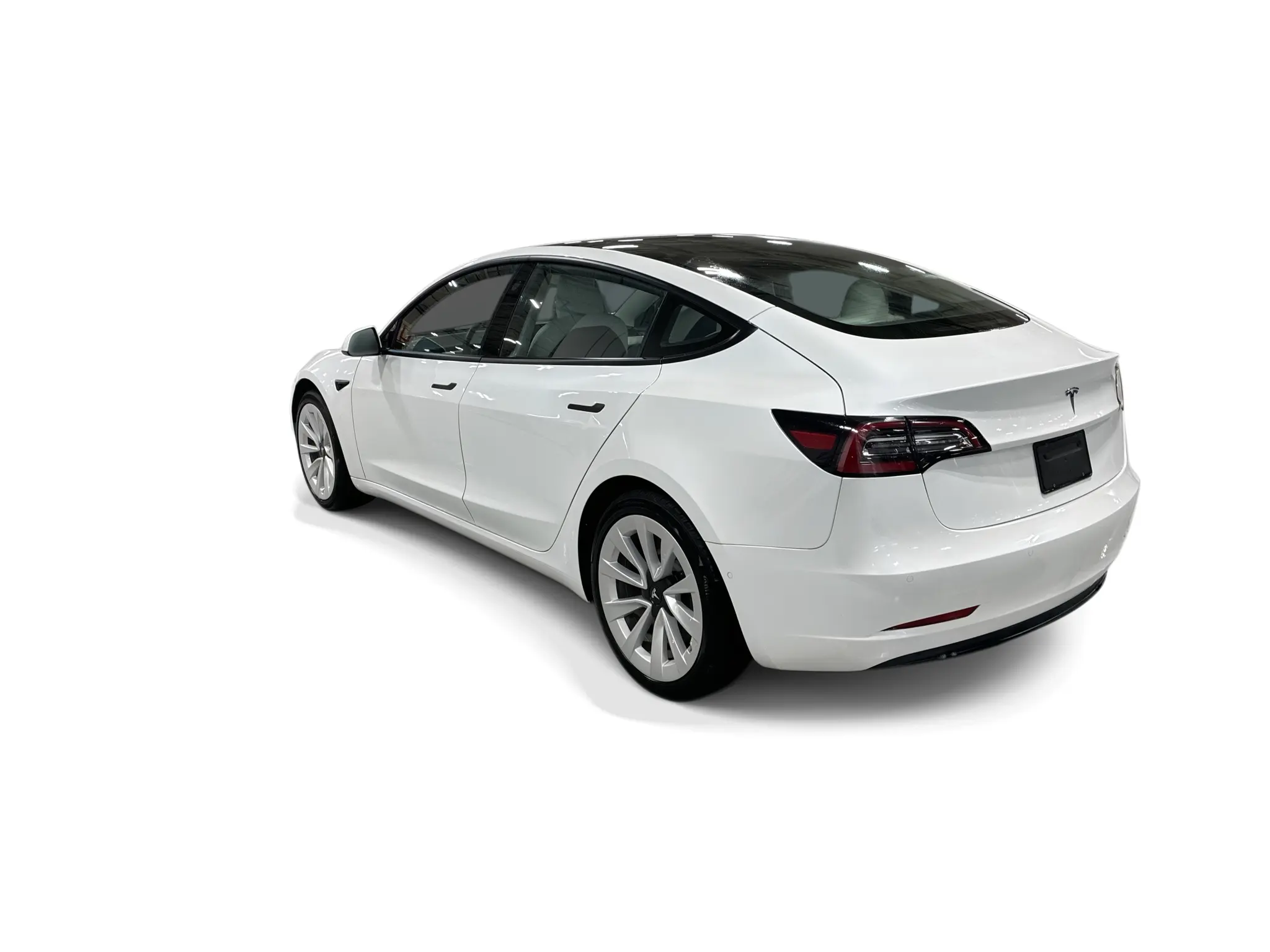 2021 Tesla Model 3 Standard Range Plus photo 4