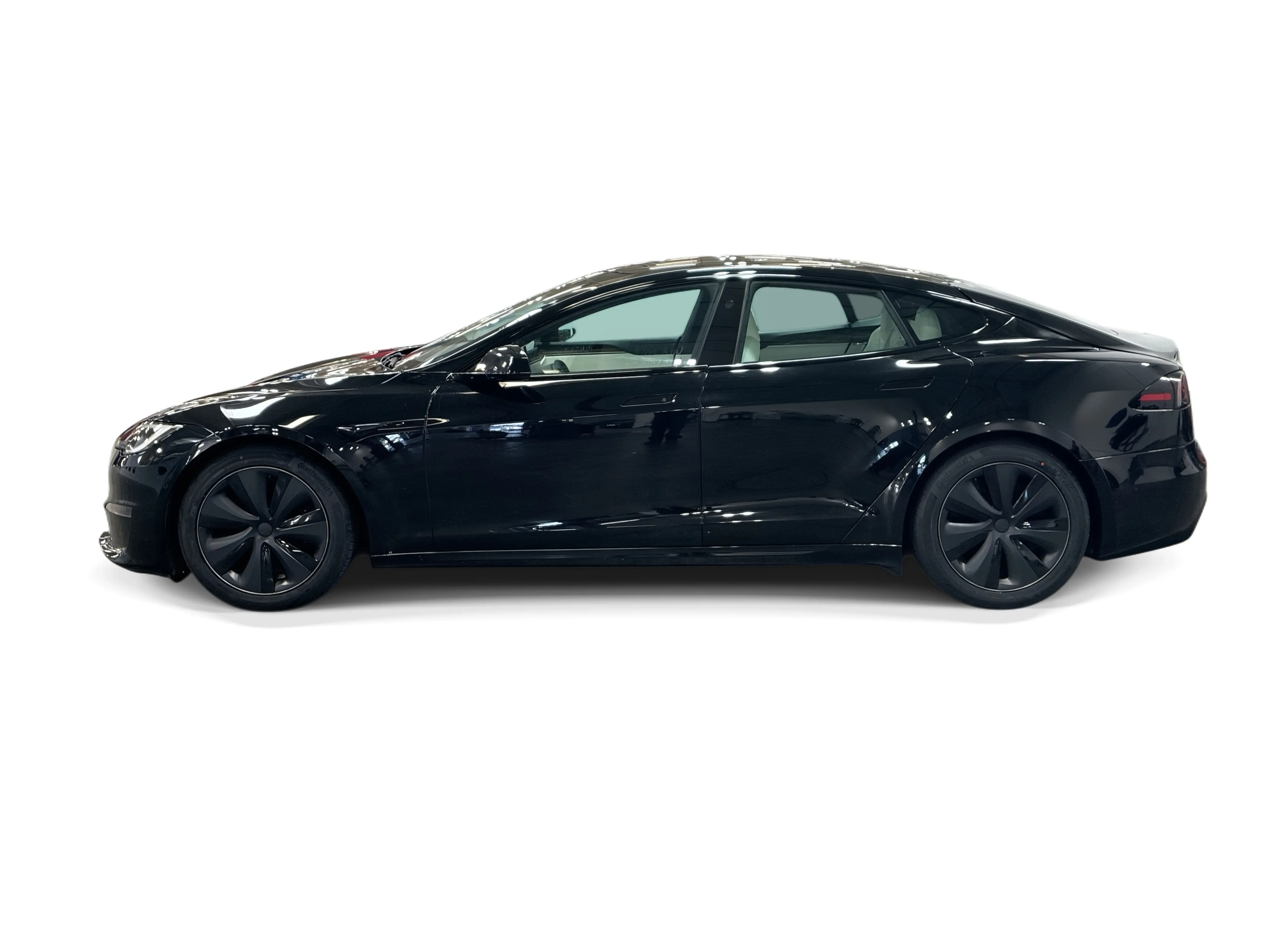 2022 Tesla Model S undefined photo 3