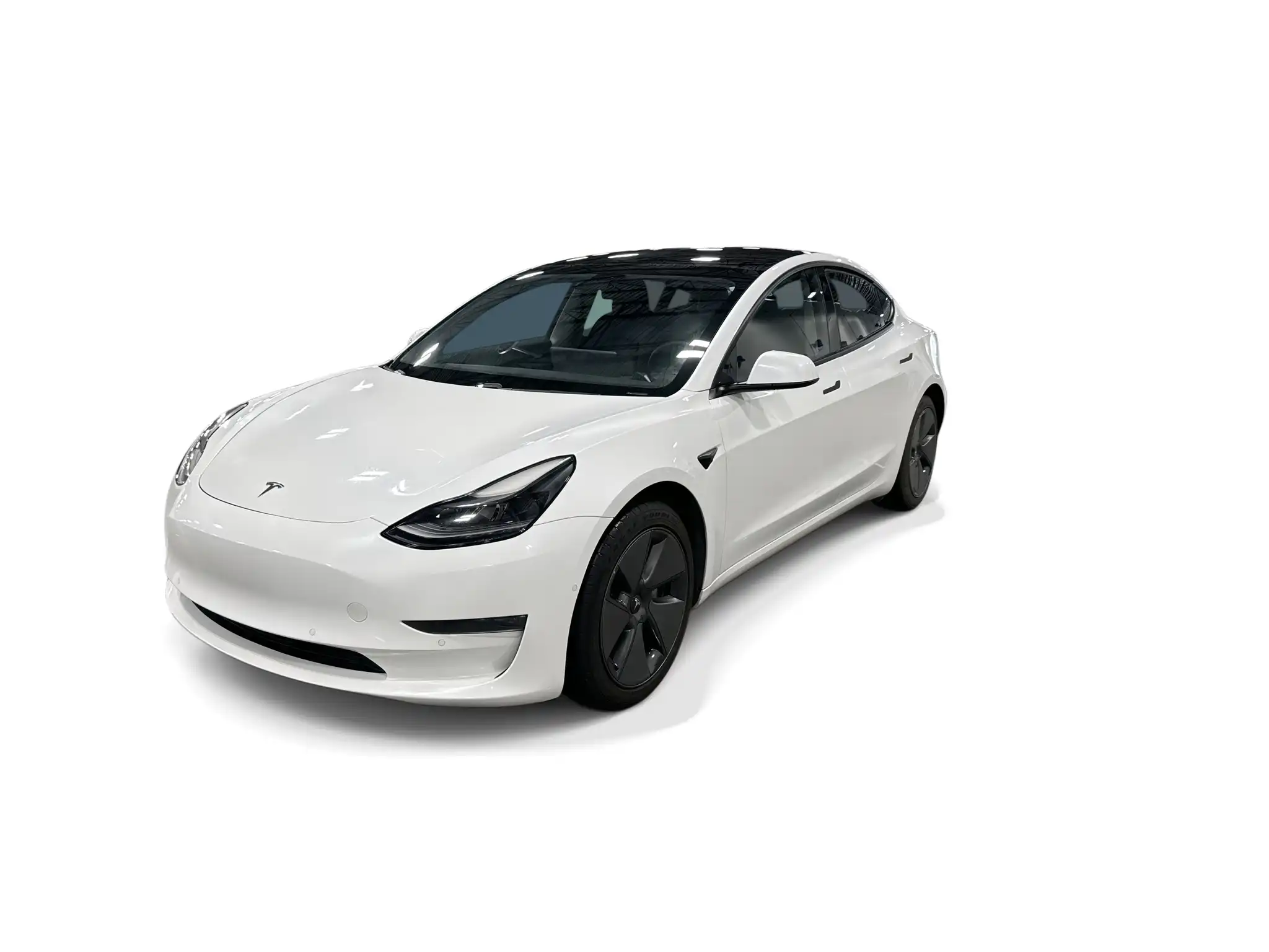 2021 Tesla Model 3 Standard Range Plus's photo