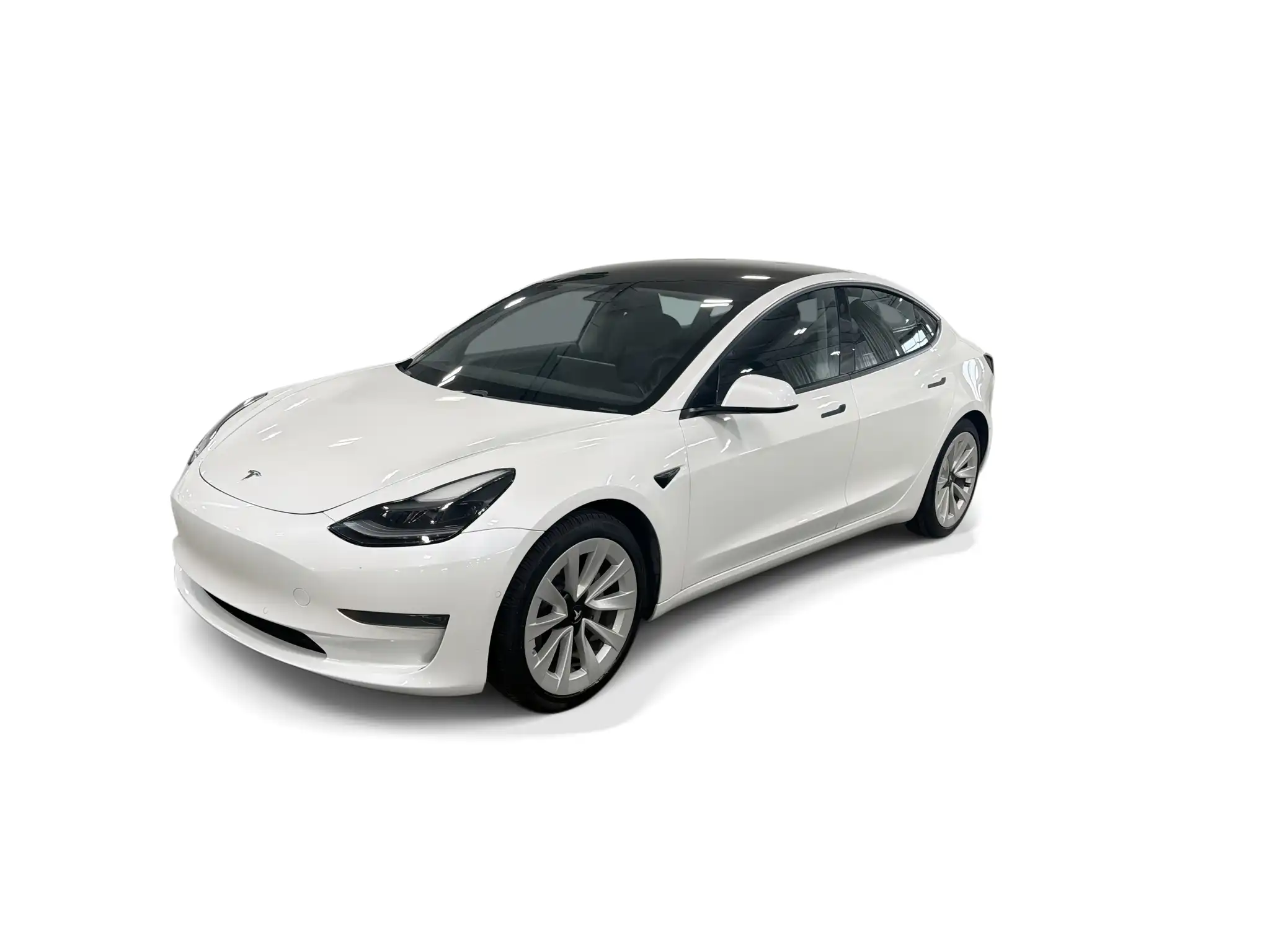 2021 Tesla Model 3 Standard Range Plus's photo