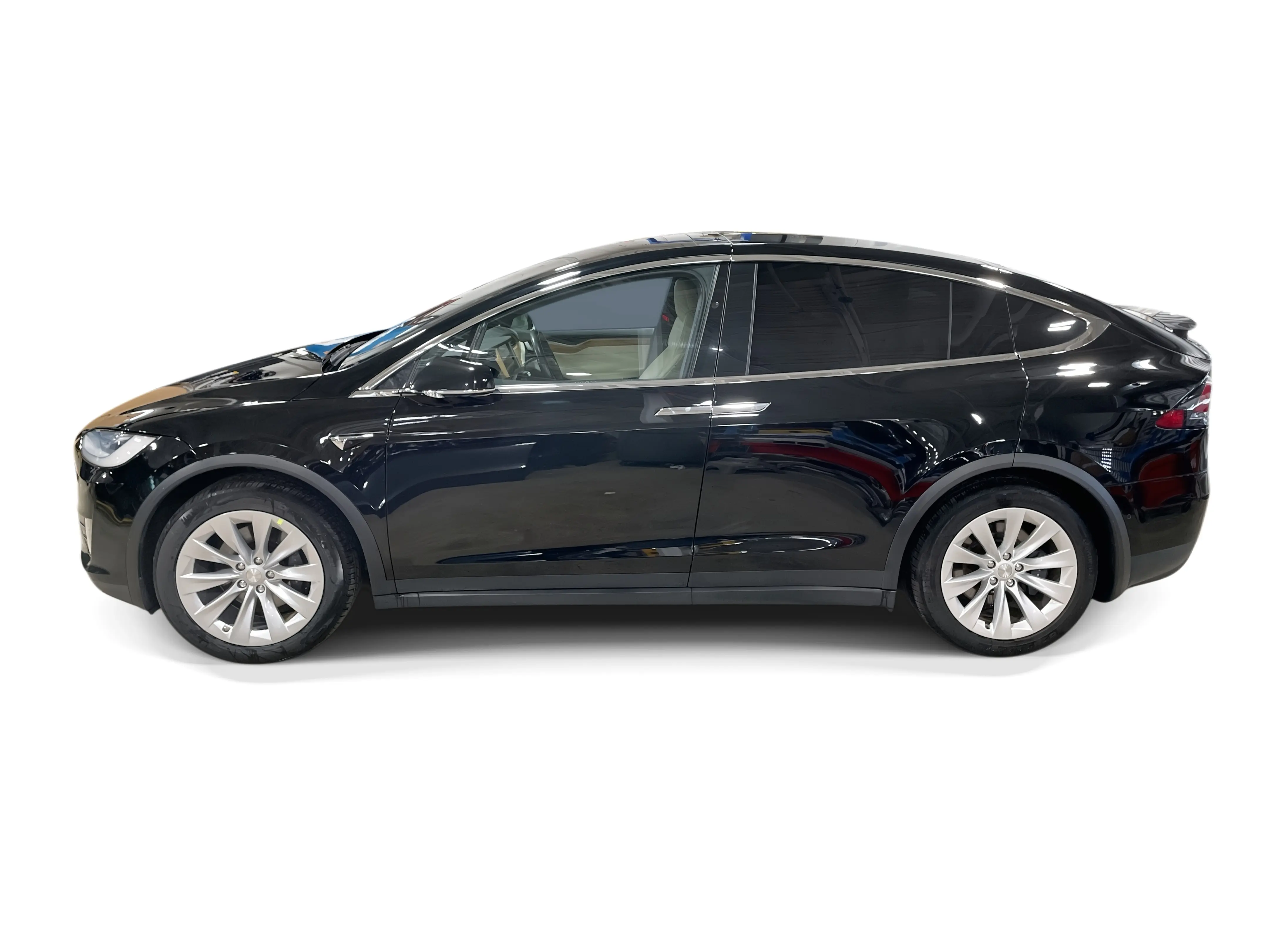 2021 Tesla Model X Long Range Plus photo 3