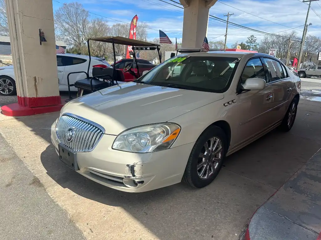 2010 Buick Lucerne CXL Premium's photo