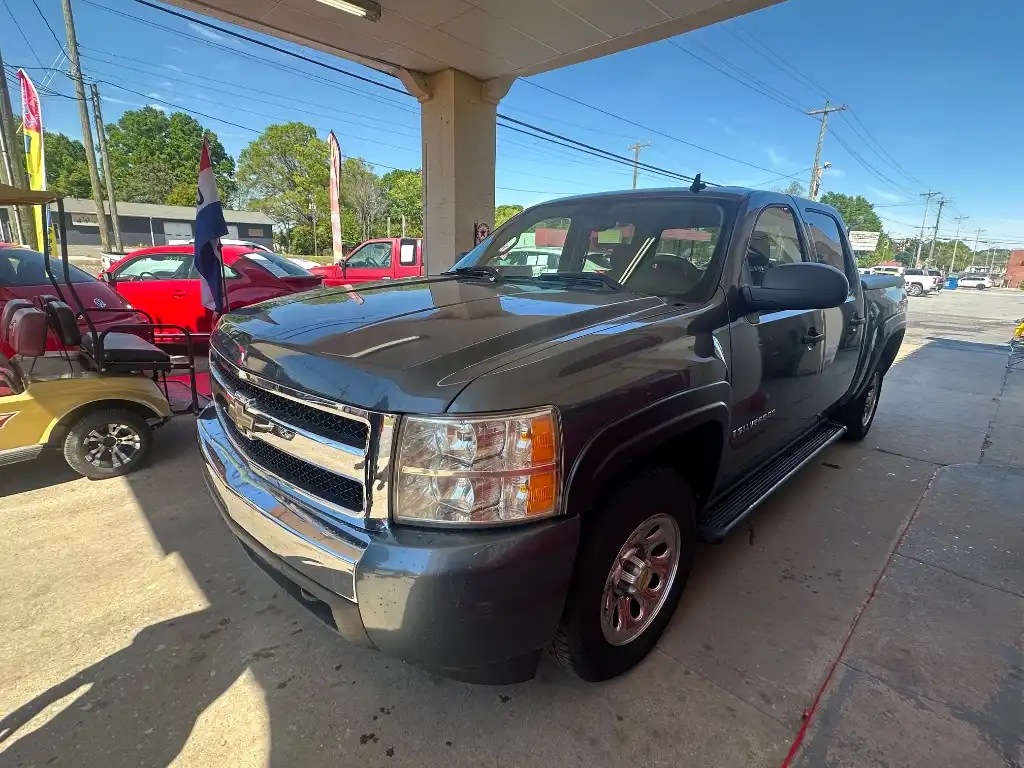 2008 Chevrolet Silverado 1500 1LT Crew Cab's photo
