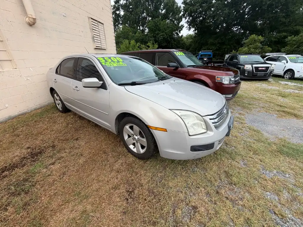 2009 Ford Fusion I4 SE's photo