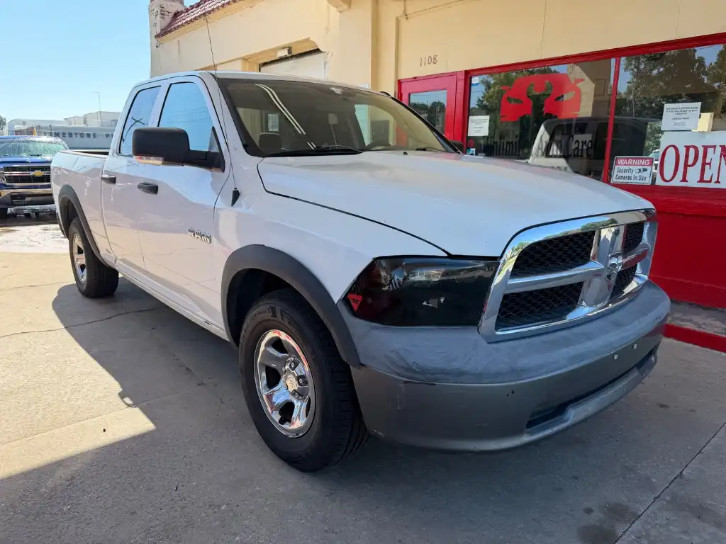 2010 RAM 1500 ST 4x4 Quad Cab's photo