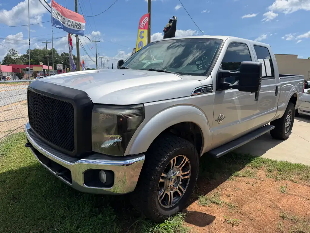 2012 Ford F-250 XLT 4x4 Crew Cab 156 in's photo