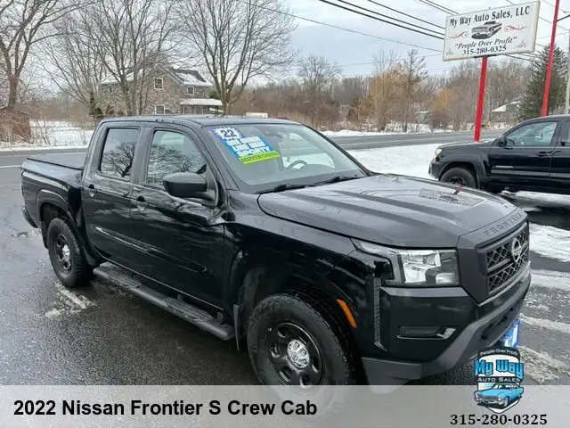2022 Nissan Frontier S Crew Cab 4x4's photo