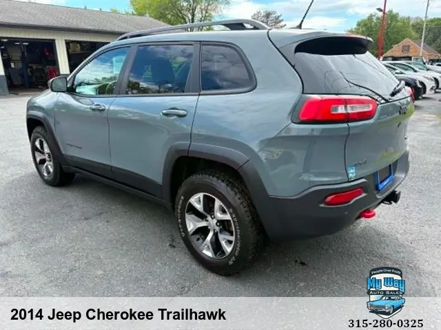 2014 Jeep Cherokee Trailhawk 4X4 photo 3