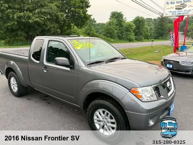 2016 Nissan Frontier 4.0 SV King Cab 4X4 AT's photo