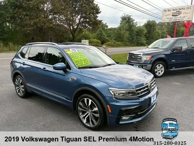 2019 Volkswagen Tiguan 2.0T SEL Premium R-Line 4Motion's photo