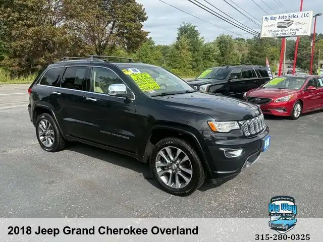 2018 Jeep Grand Cherokee Overland 4WD's photo