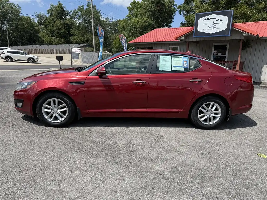 2013 Kia Optima LX AT's photo