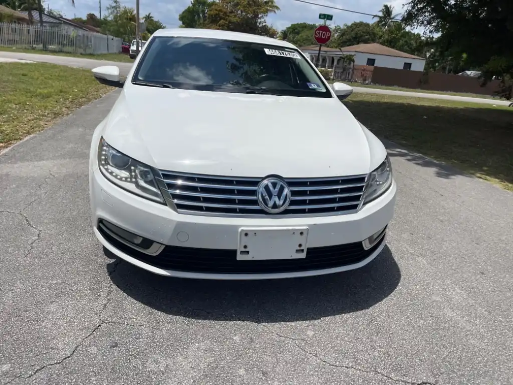 2013 Volkswagen CC Tiptronic R-Line PZEV's photo