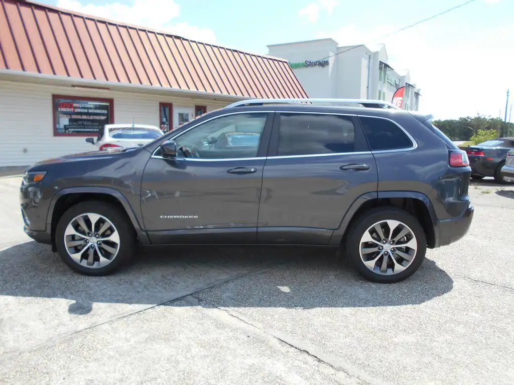 2019 Jeep Cherokee Overland 4X4's photo