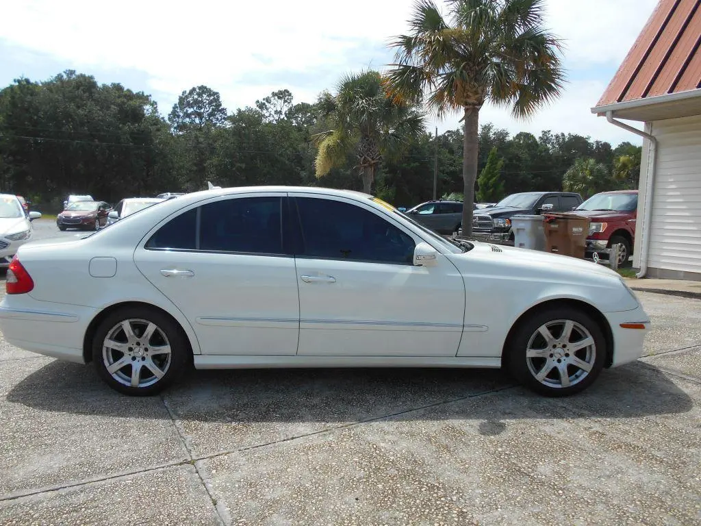 2007 Mercedes-Benz E-Class E350 4MATIC photo 4