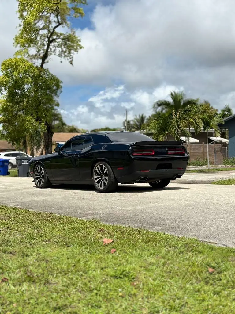 2021 Dodge Challenger R/T photo 5