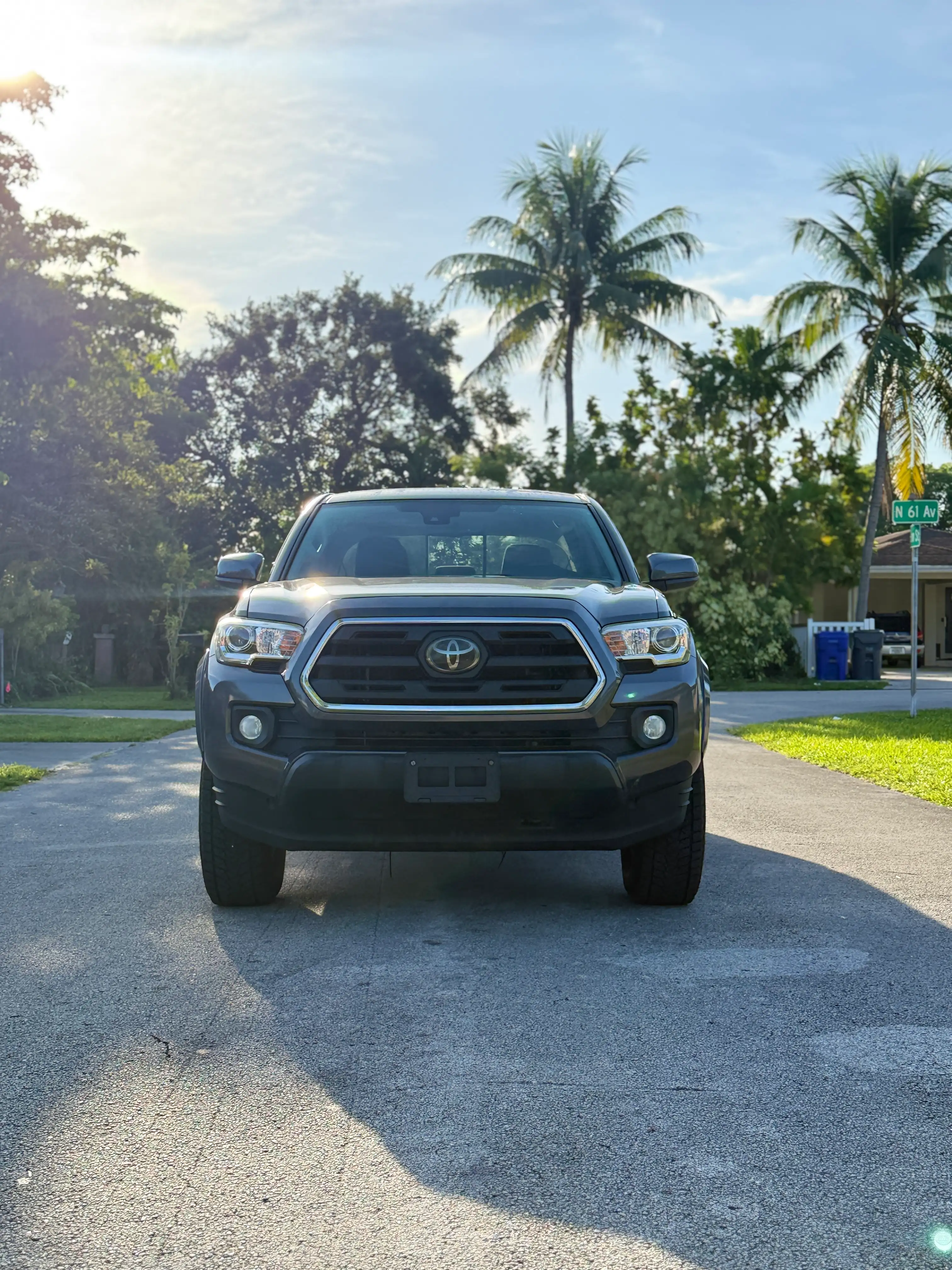 2018 Toyota Tacoma SR5 Double Cab 4x2 V6 Auto Short Bed's photo