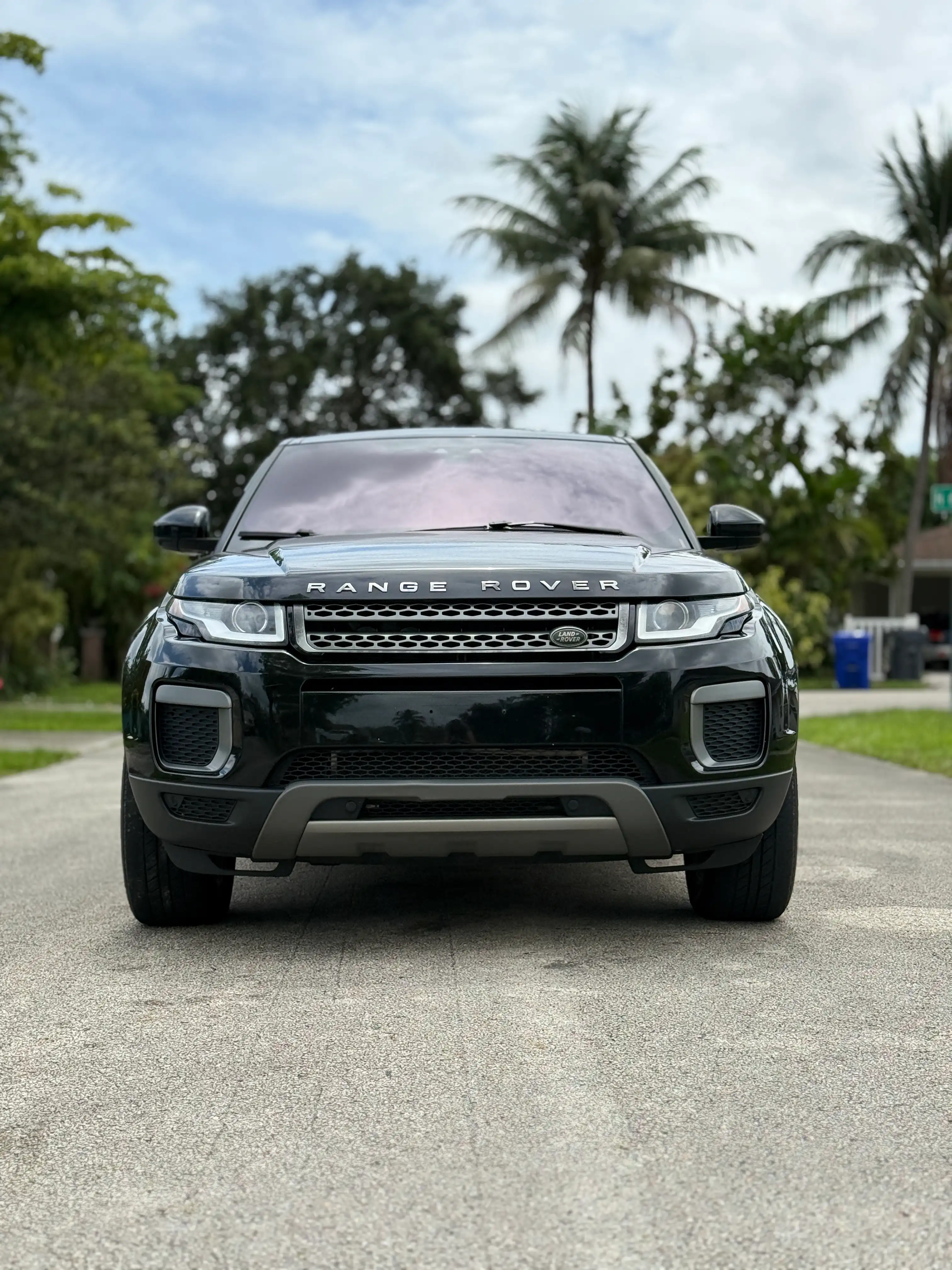 2016 Land Rover Range Rover Evoque SE's photo