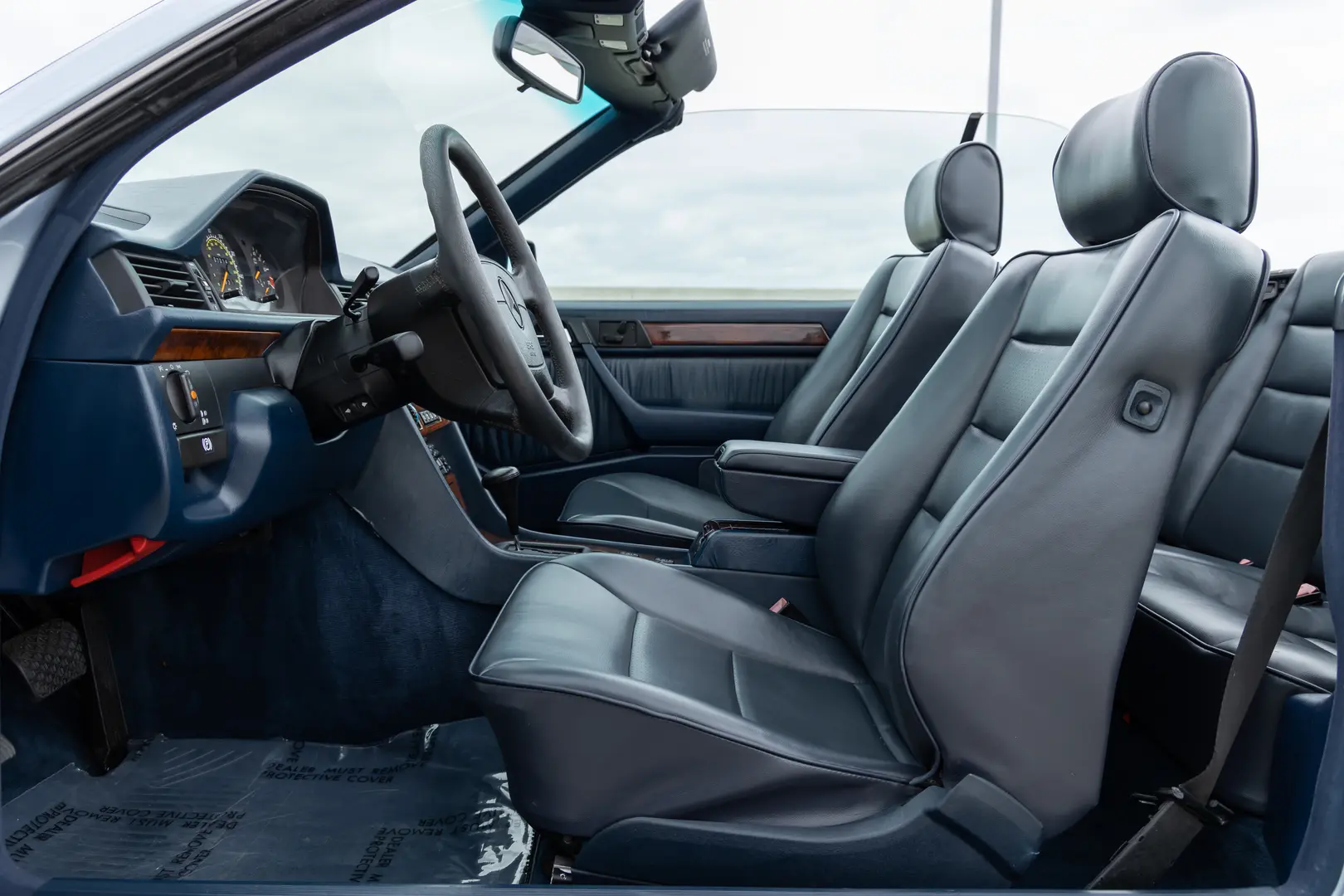 1994 Mercedes-Benz E-Class undefined photo 5