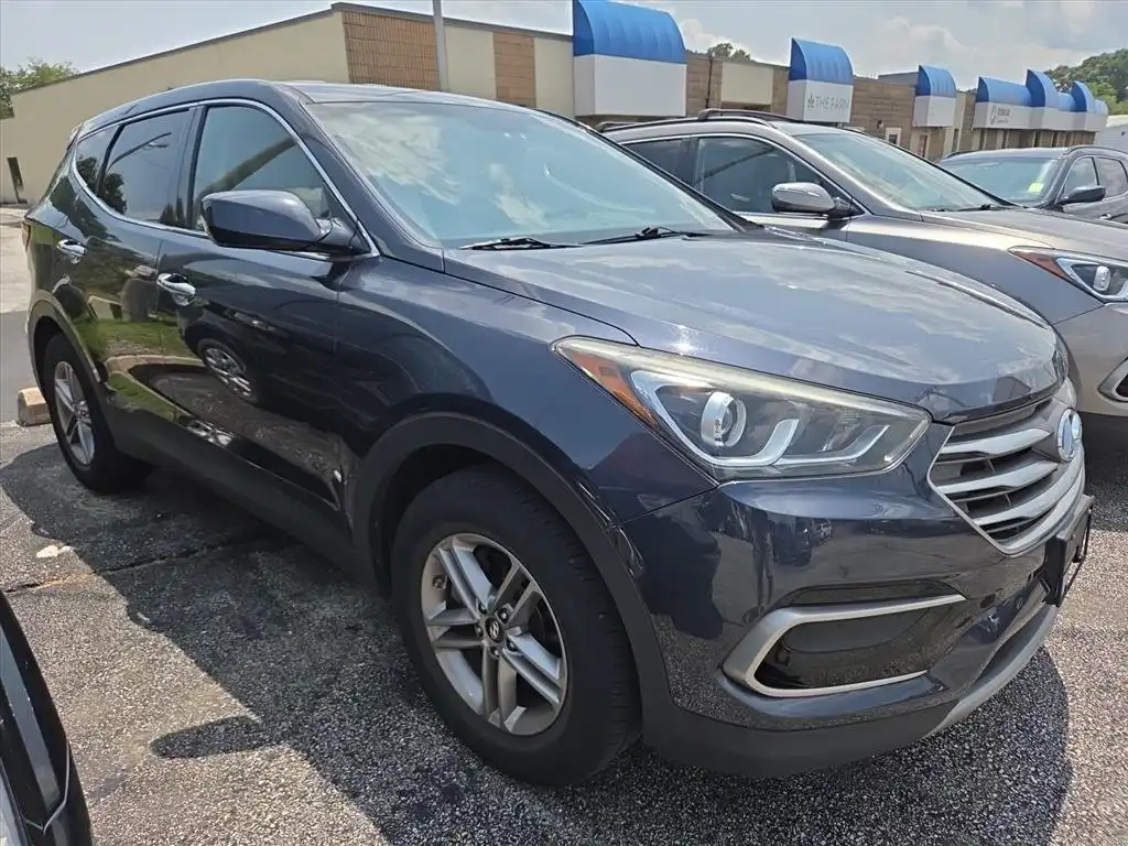 2017 Hyundai Santa Fe Sport's photo