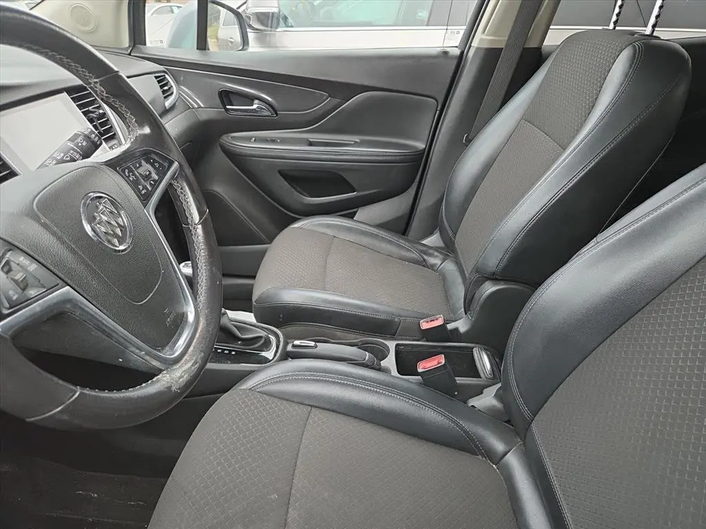 2019 Buick Encore Preferred photo 5