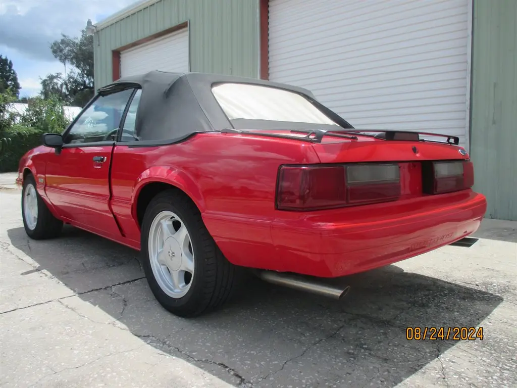 1992 Ford Mustang undefined photo 4