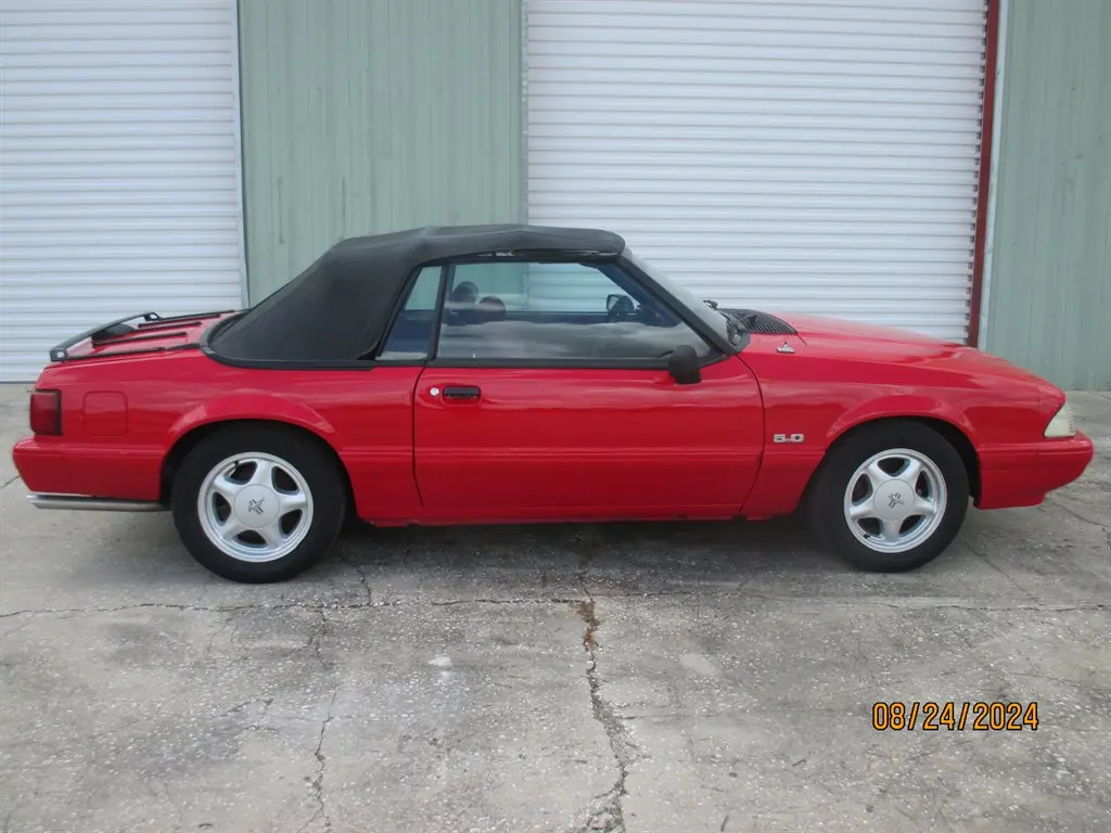 1992 Ford Mustang undefined photo 5