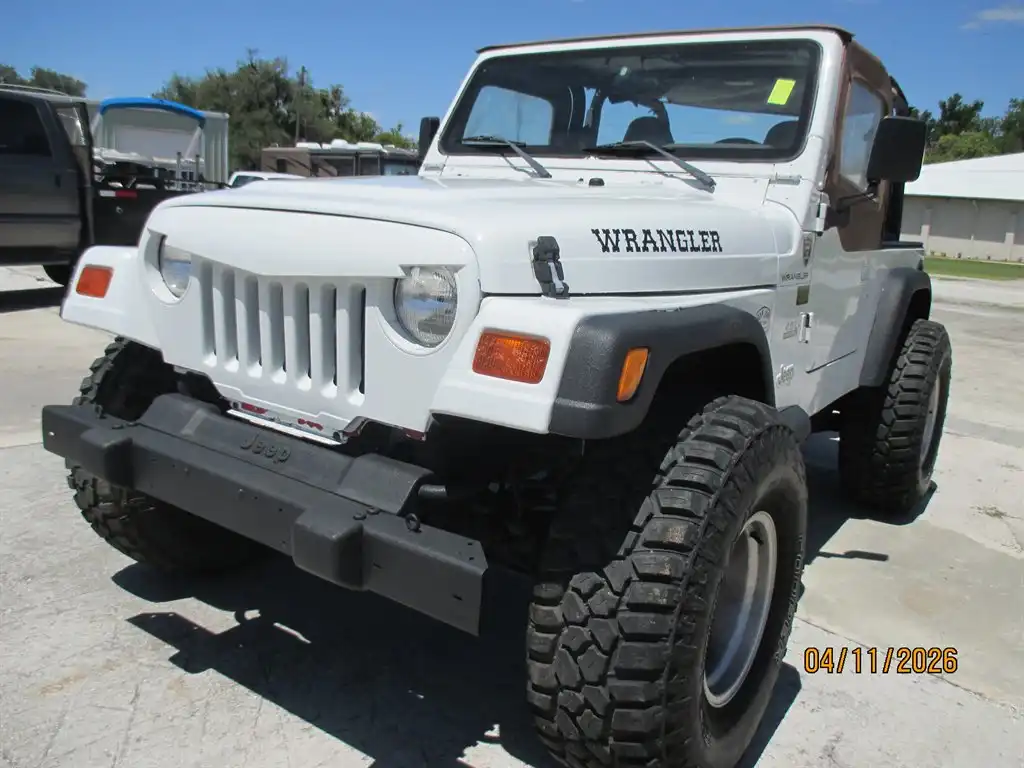 1998 Jeep Wrangler SE's photo