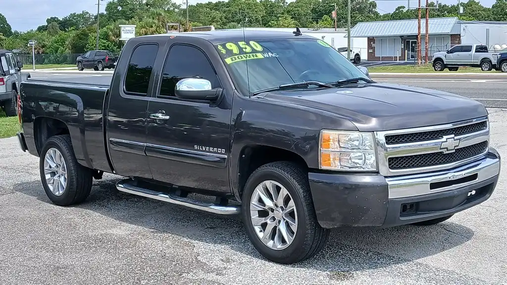 2010 Chevrolet Silverado 1500 LT Extended Cab LWB's photo