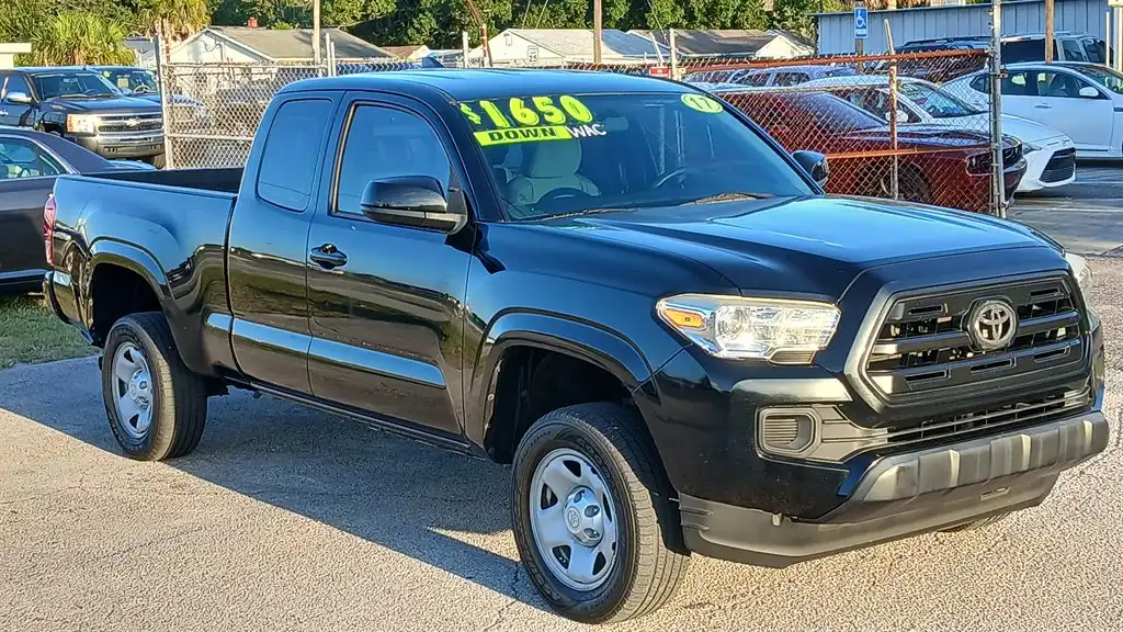 2017 Toyota Tacoma SR Access Cab 4x2 4-Cyl Auto Std Bed's photo