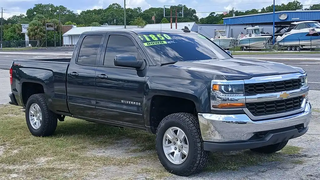 2018 Chevrolet Silverado 1500 LT 4X4 Double Cab Std Box's photo