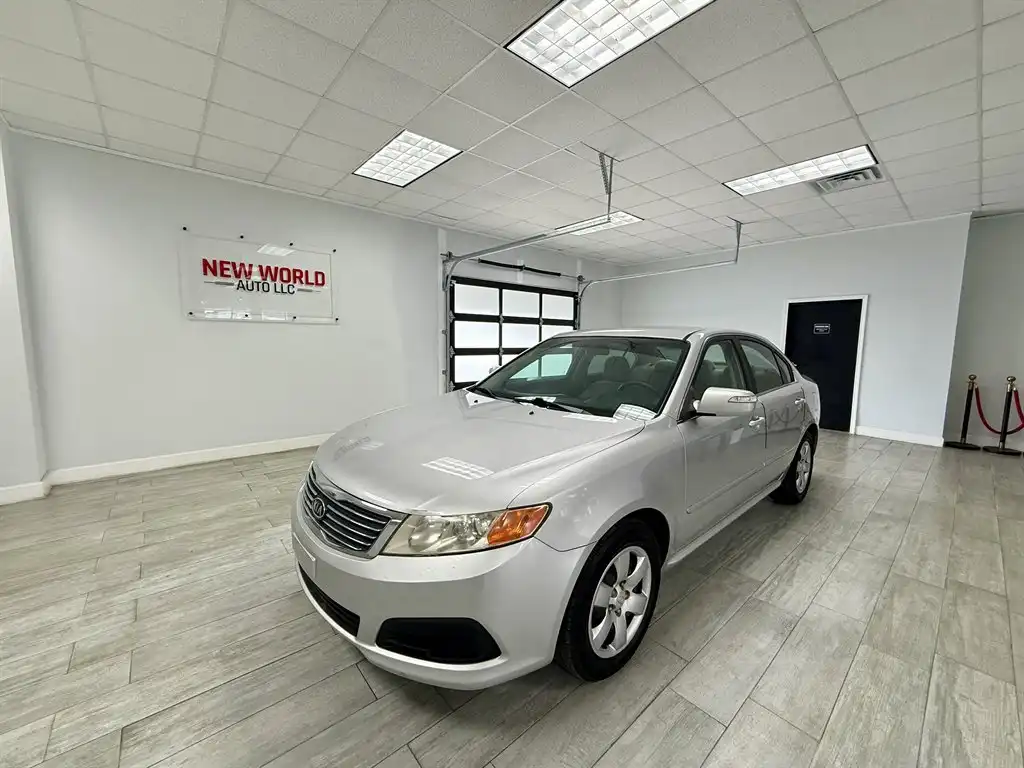2009 Kia Optima LX's photo