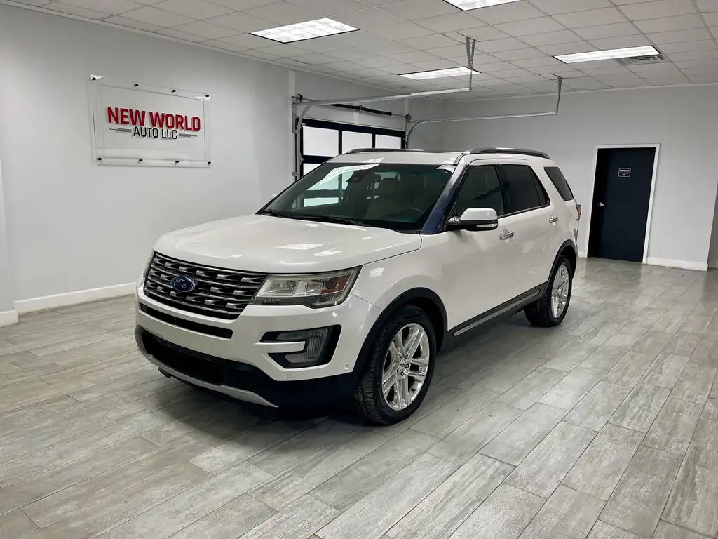 2016 Ford Explorer Limited FWD's photo