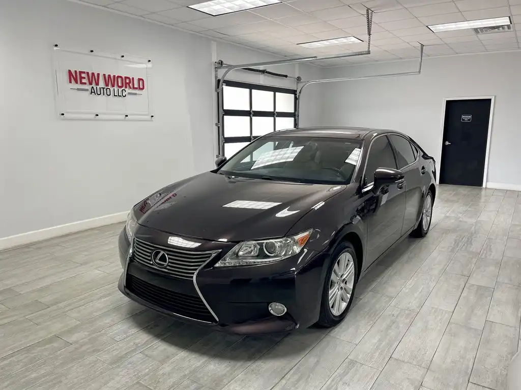 2015 Lexus ES 350 350's photo