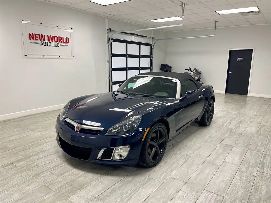 2008 Saturn Sky Red Line's photo