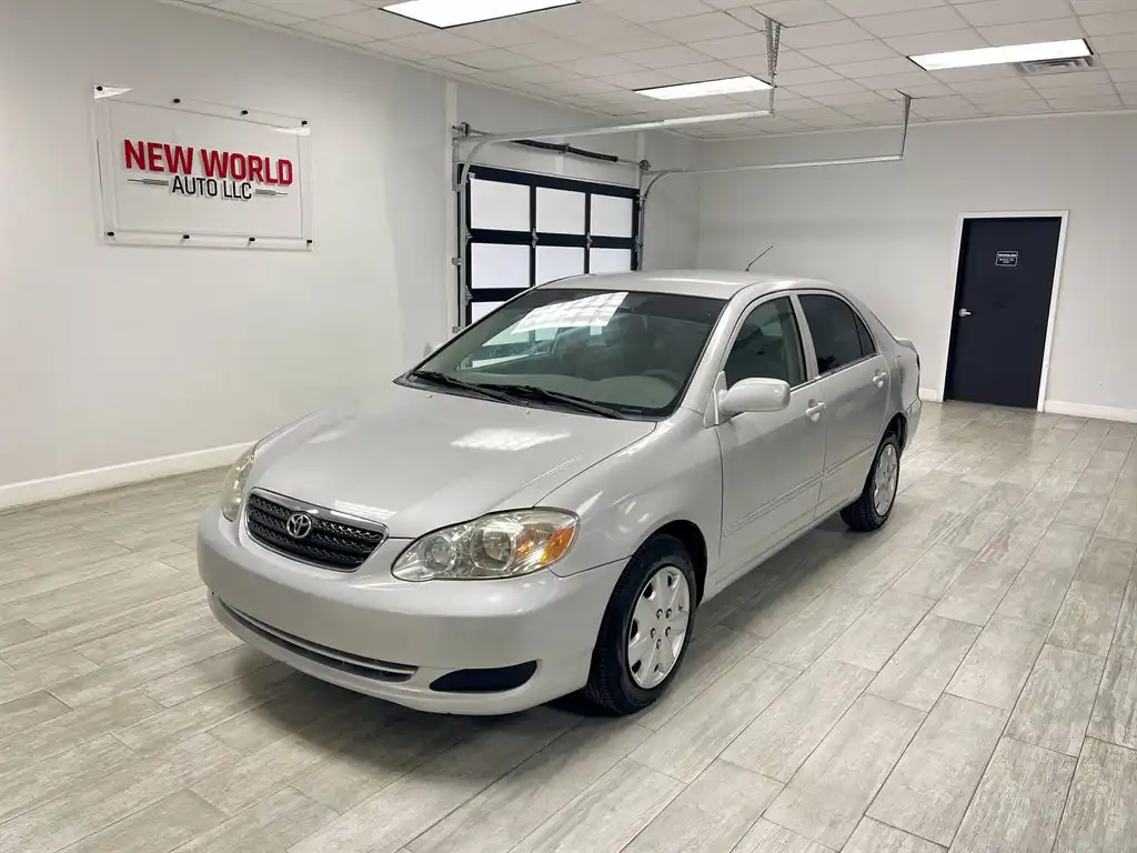 2005 Toyota Corolla CE 4AT's photo