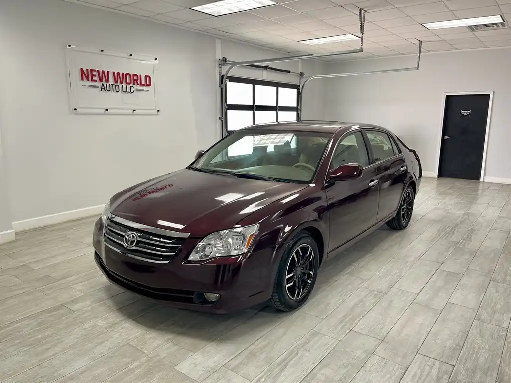 2006 Toyota Avalon XLS's photo