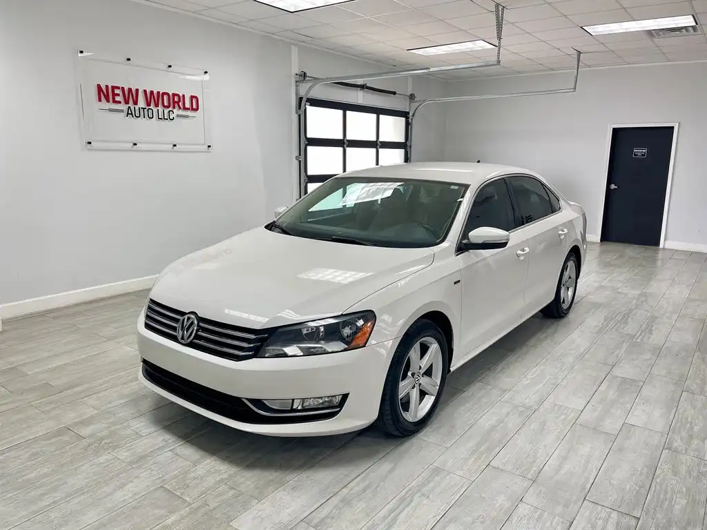 2015 Volkswagen Passat 1.8T Limited Edition DSG's photo
