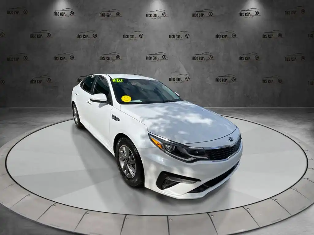 2020 Kia Optima LX AT's photo