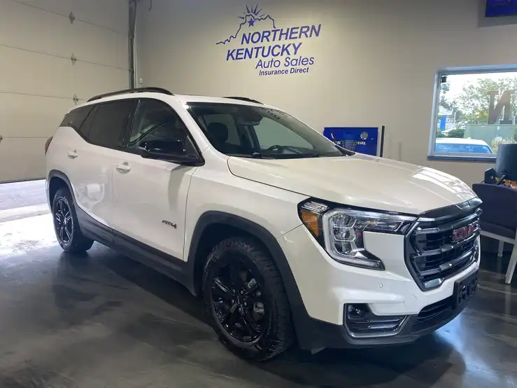 2022 GMC Terrain AT4 AWD's photo