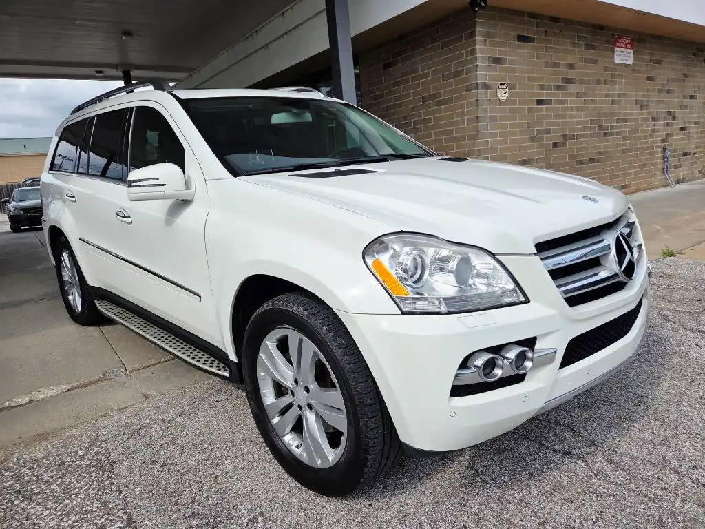 2011 Mercedes-Benz GL-Class GL450's photo