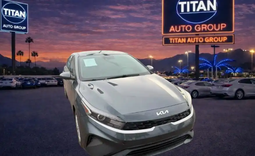 2023 Kia Forte LX AT's photo